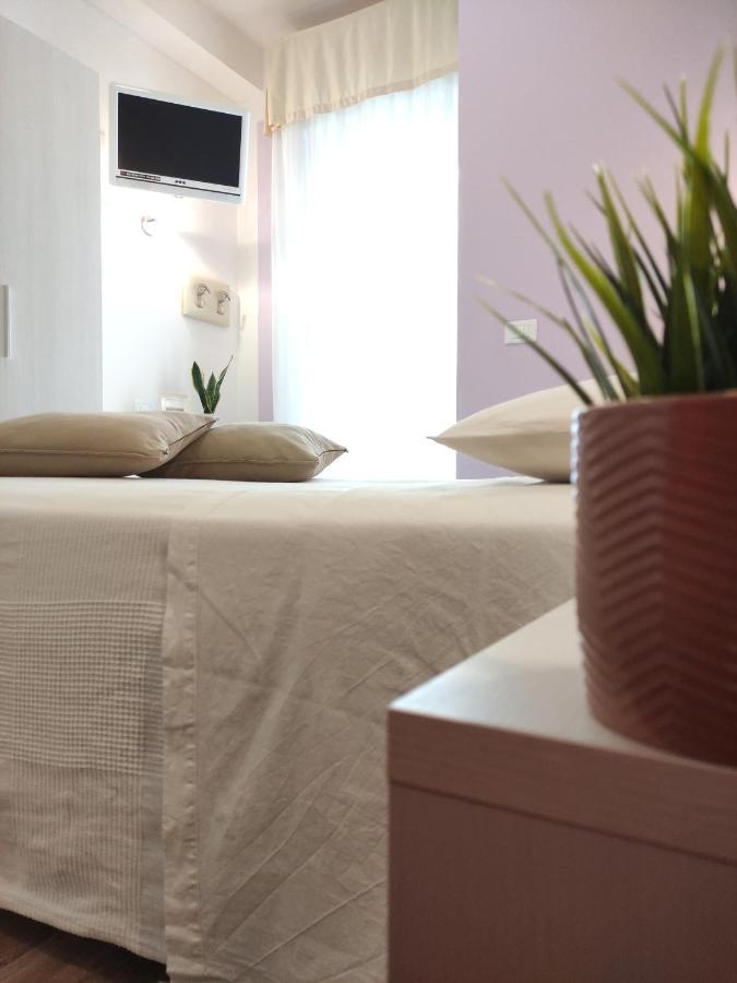 רימיני Hotel Galassia מראה חיצוני תמונה