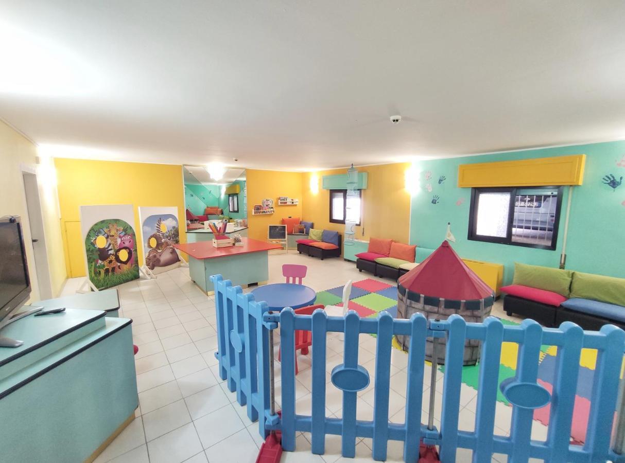 רימיני Hotel Galassia מראה חיצוני תמונה